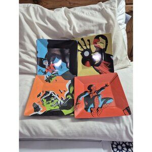 Marvel Comics Superhero Collectors Ceramic Plate Set Funny Geek Kitchen Decor